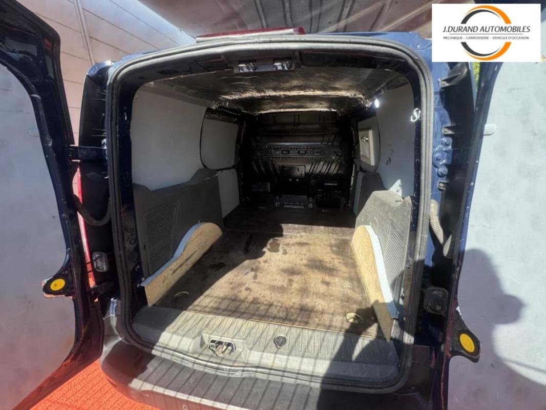 Ford Transit Connect - Photo 11